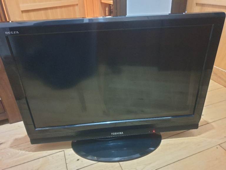 Lcd tv 32inch Toshiba 