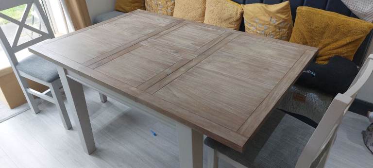 Solid wood dining table and 4 chairs 