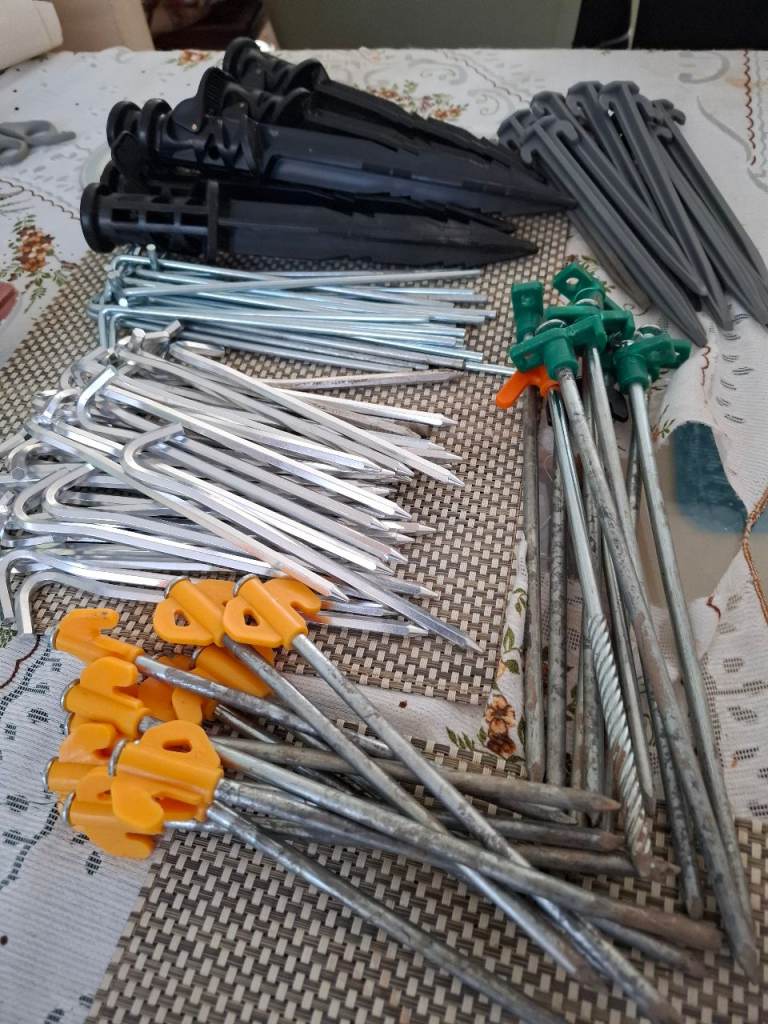 Tent mix pegs 