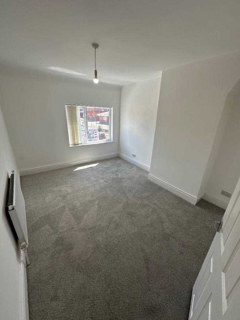 2 Bed house Well lane, Bootle L20