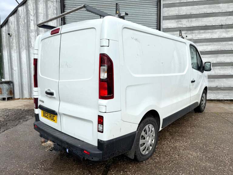 2021 21 REG NISSAN NV300 VAN ACENTA DCI 2.0TDI DAMAGED REPAIRABLE SALVAGE