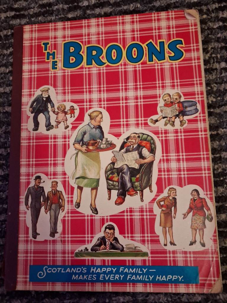 Vintage Oor Wullie/Broons Annuals