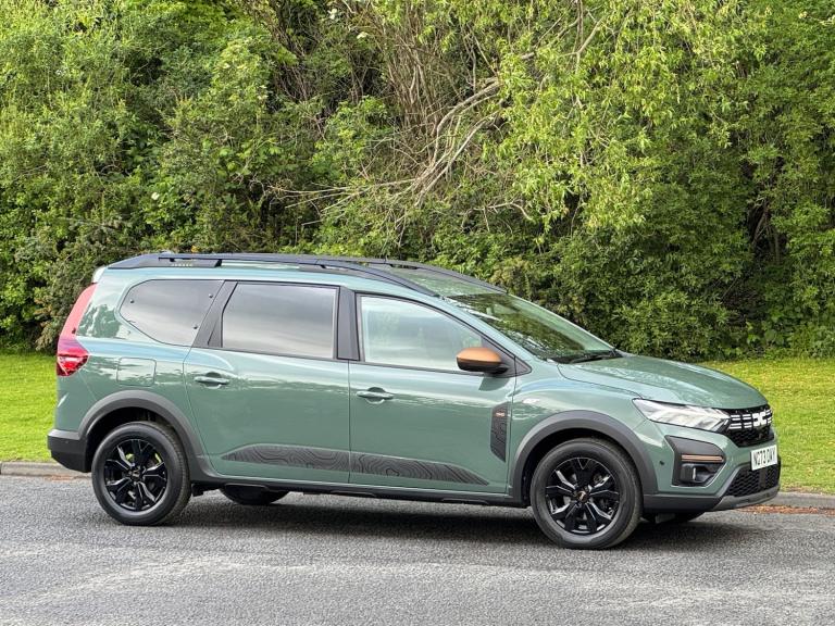 2024 Dacia Jogger 1.0 TCE Extreme Manual 6 Speed 7 Seat 5 Door Petrol Estate MPV