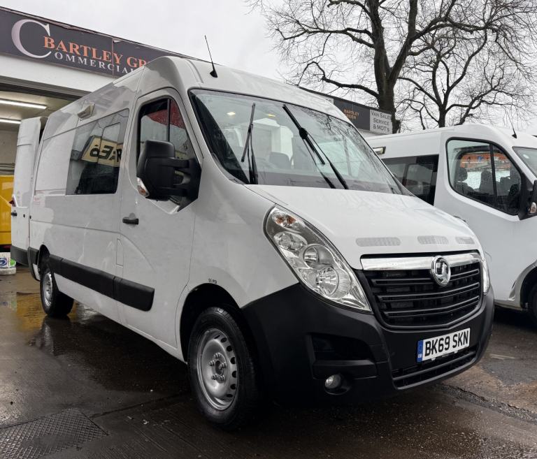VAUXHALL MOVANO WELFARE IDEAL CAMPER CONVERSION 2.3 CDTi 3500 2020