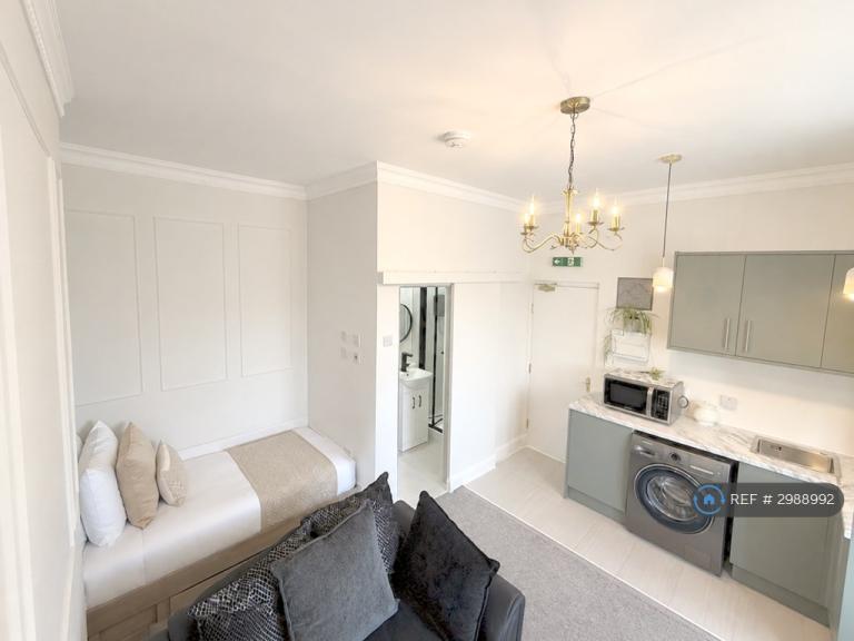 1 bedroom in Bentinck Road, Newcastle Upon Tyne, NE4 (#2988992)