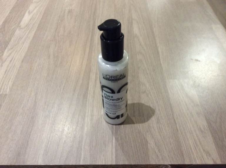L'Oréal Tecni.ART Flex Blowdry,Styling Cream,Suitable for All Hair Types, 150ml