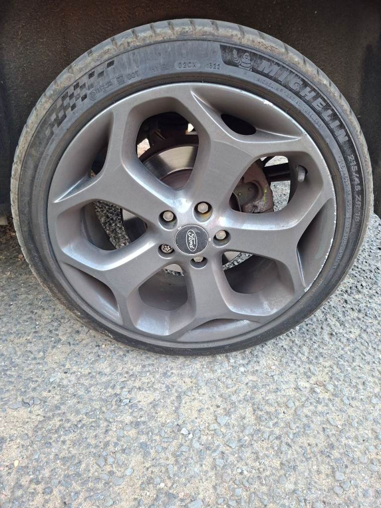 Snowflake 18'rims with gd tyres 