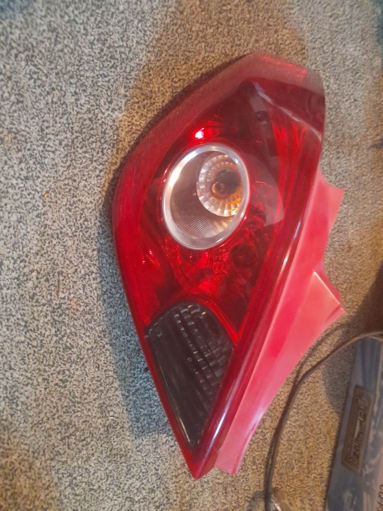 Corsa d rear light