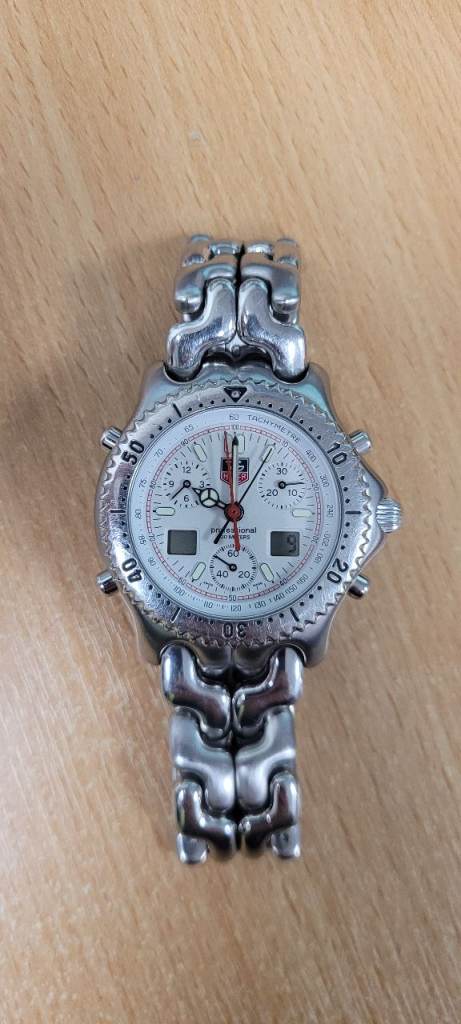 TAG Heuer men watch professional Sel link date Swiss digi chronograph CG1111 -0