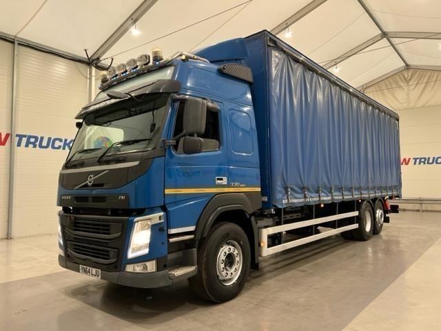 Volvo FM 330 6x2 Rear Lift Sleeper Cab Curtainsider