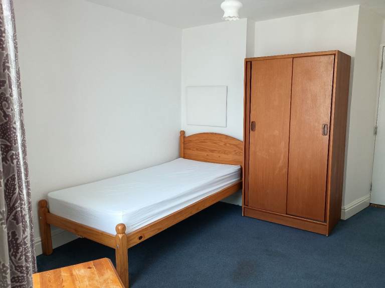 Single furnished rooms with own sink. For one person only