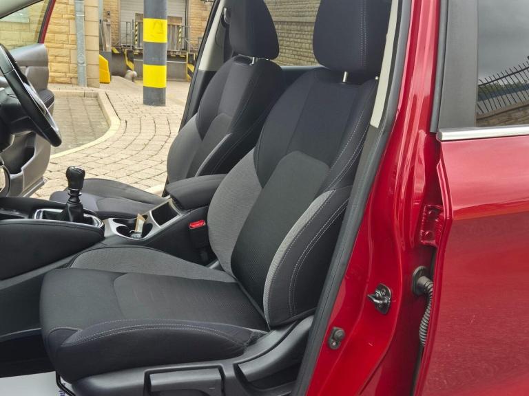 2017 Nissan Qashqai 1.5 dCi N-Connecta Euro 6 (s/s) 5dr SUV Diesel Manual