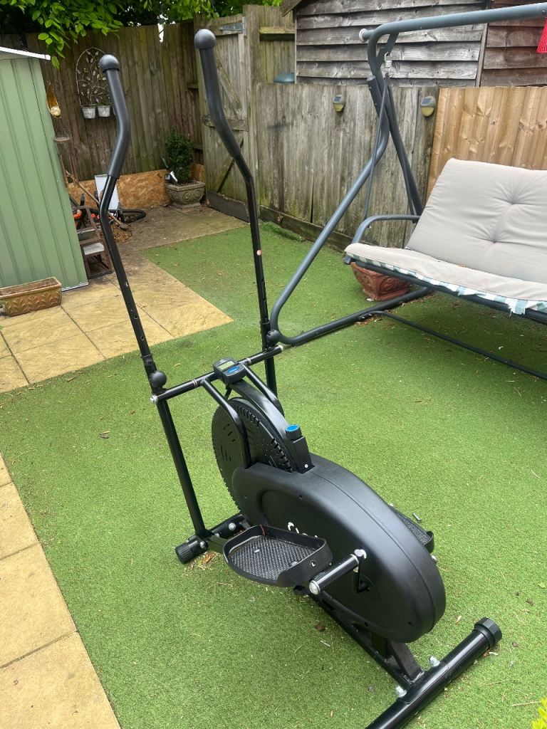 Free cross trainer