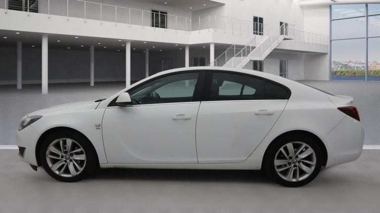 2015 Vauxhall Insignia 2.0 CDTi [140] ecoFLEX SRi 5dr [Start Stop] HATCHBACK Diesel Manual