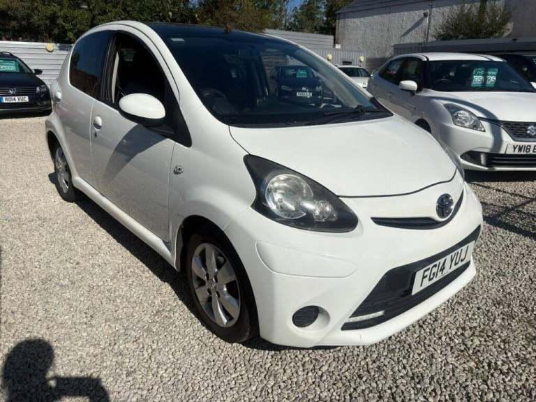 2014 Toyota AYGO 1.0 VVT-i Move with Style 5dr HATCHBACK PETROL Manual
