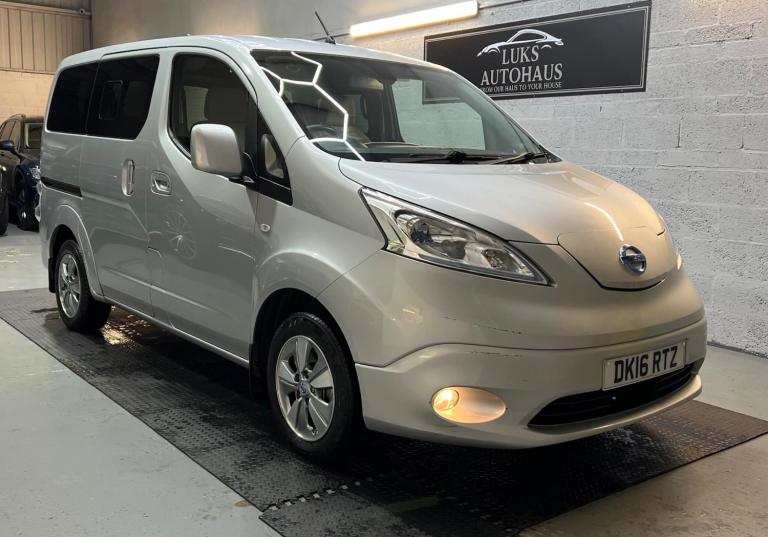 2016 Nissan eNV200 Evalia Tekna Auto 5dr (Rapid Plus, 7 Seat) MPV Electric Automatic