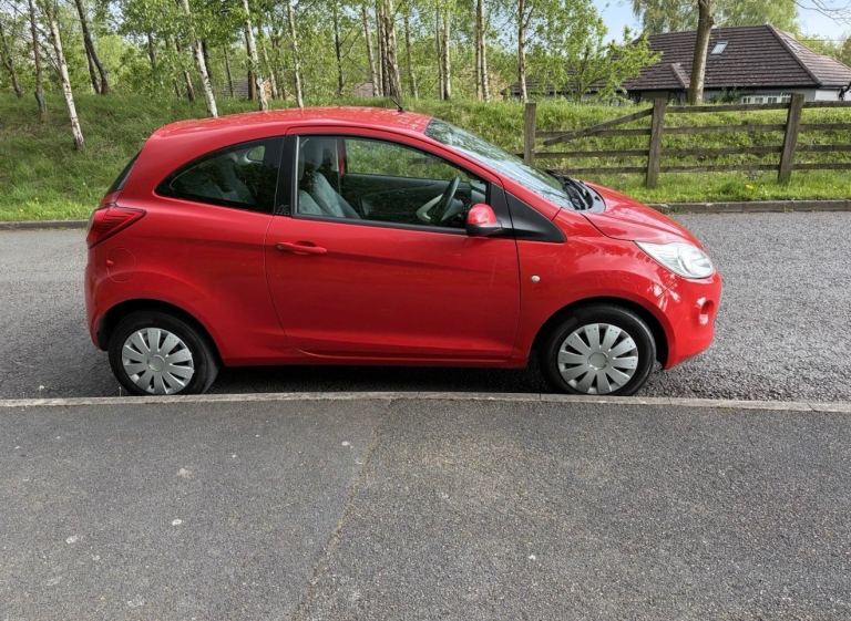Ford, KA, Hatchback, 2012, Manual, 1242 (cc), 3 doors