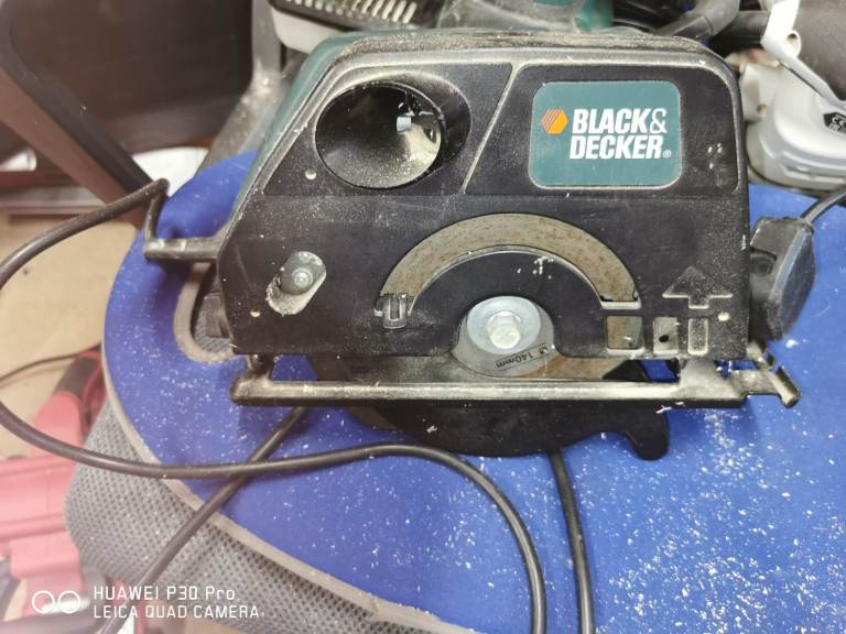 Black and Decker circular saw