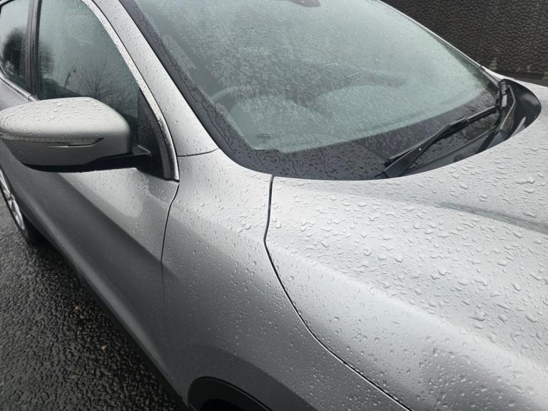 2014 Nissan Qashqai 1.2 DiG-T Acenta 5dr HATCHBACK Petrol Manual