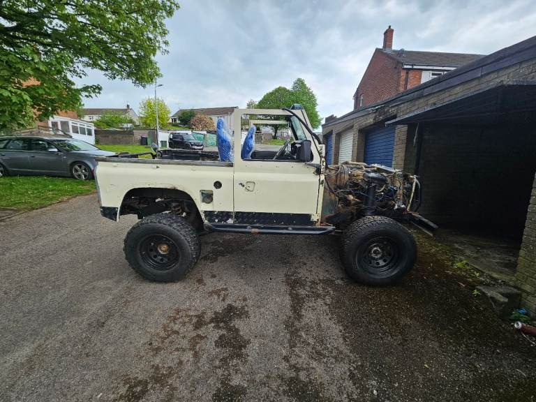 Land Rover 90 200tdi project
