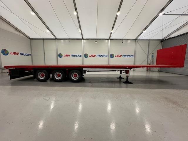 Schmitz Tri Axle Flatbed Trailer