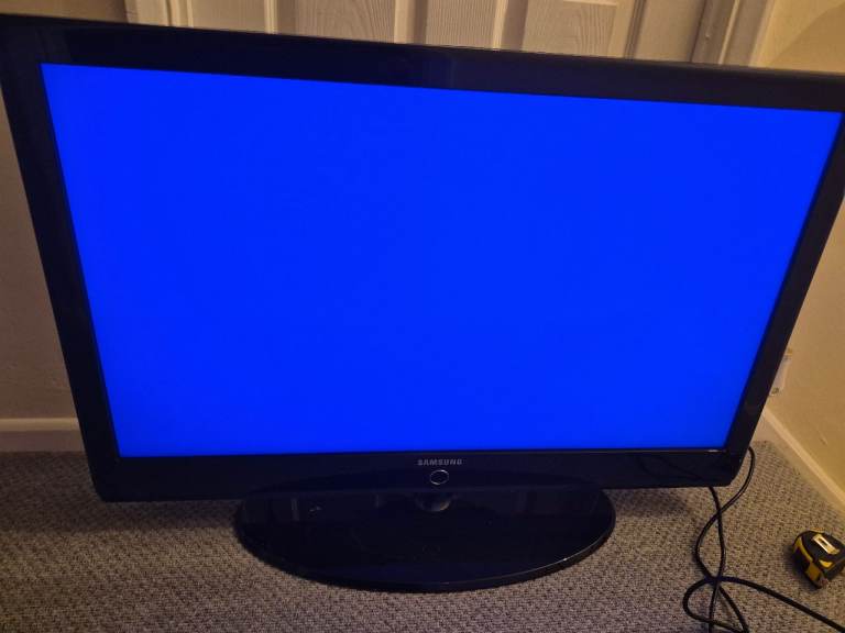 Samsung LE40M86BD 40-inch LCD TV – Good Condition