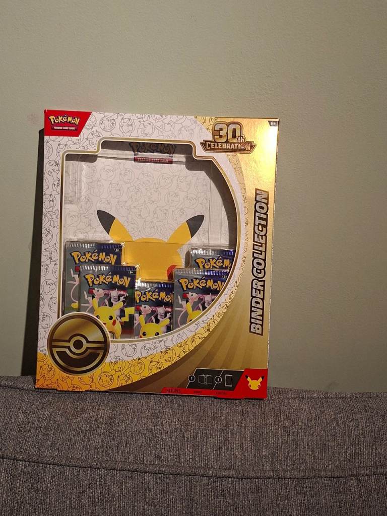 NEW Pokemon 30th Anniversary Binder Collection – Sealed