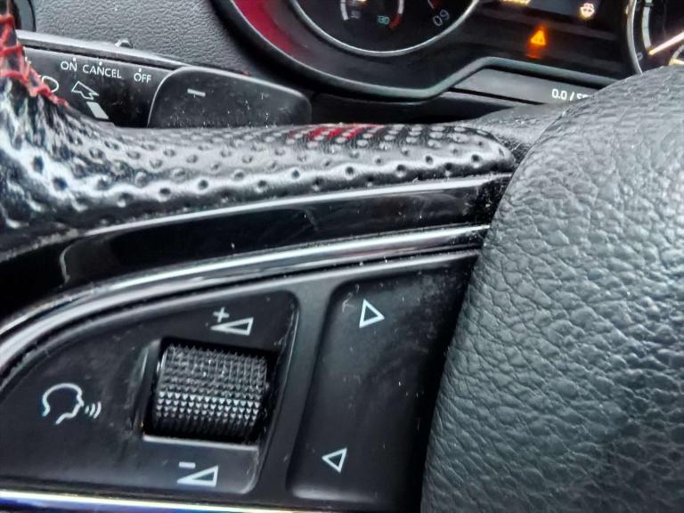 2015 Skoda Octavia 2.0 Octavia vRS TDI 4x4 Semi-Auto 4WD 5dr Hatchback Diesel Automatic