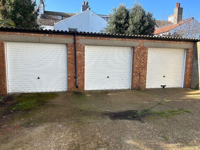 Garage for Rent - Hove