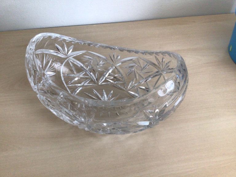 Lovely heavy crystal bowl 