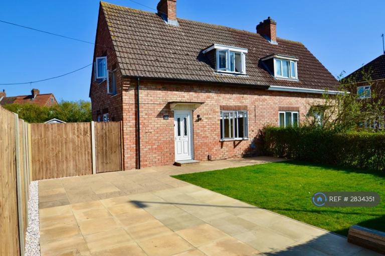 3 bedroom house in Westfields Road, Corby, NN17 (3 bed) (#2834351)