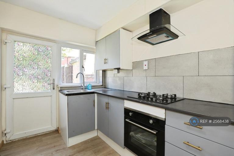 1 bedroom in Springfields Road, Stoke-On-Trent, ST4 (#2568438)
