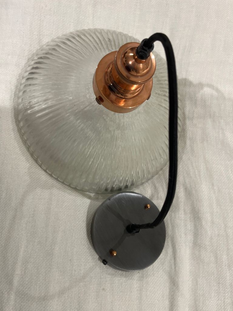 Ceiling pendant light