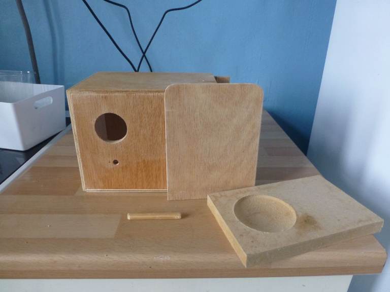 Budgie Nest Box