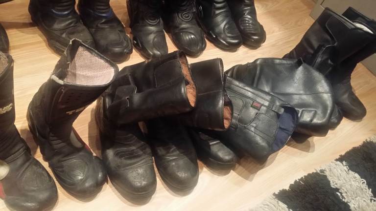 East London Motorcycle Clothing – ALL TYPES – SEE PHOTOS – EAST LONDON - 819