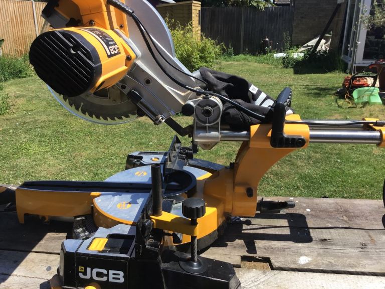 JCB Mitre Saw – Good Condition, Working Well