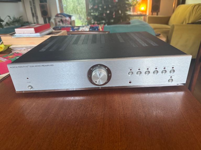 Musical Fidelity pre-amplifier
