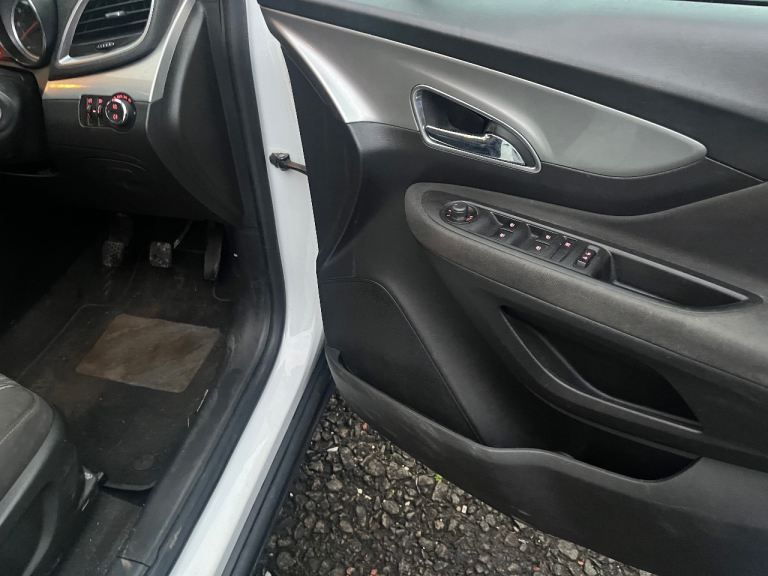 Vauxhall, MOKKA, Hatchback, 2016, Manual, 1598 (cc), 5 doors