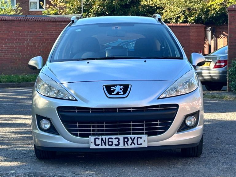 Peugeot, 207, Estate, 2013, Manual, 1560 (cc), 5 doors