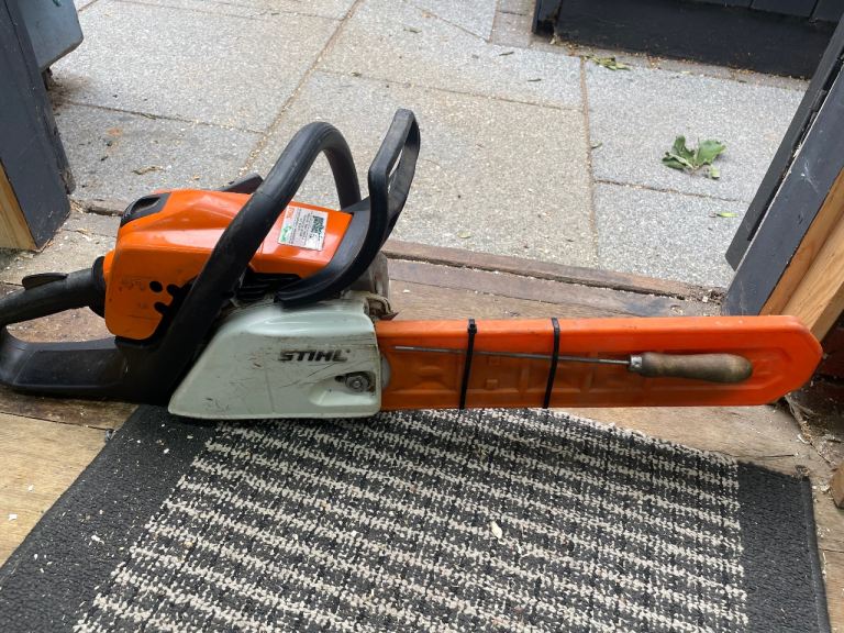 Chainsaw 