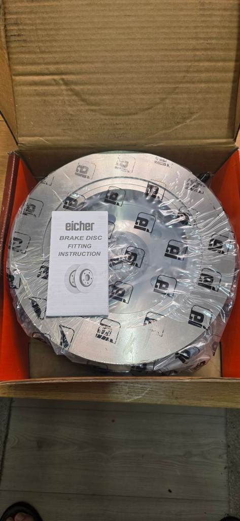 Brand new Rear brake discs for Vauxhall Insignia Saloon 2015