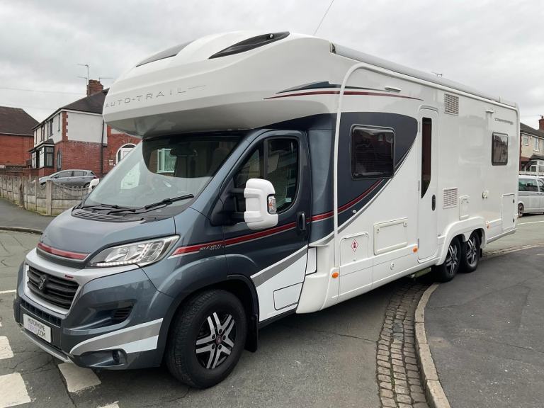 Autotrail Comanche 6 berth, 4 belt rear fixed bed with garage and overcab bed