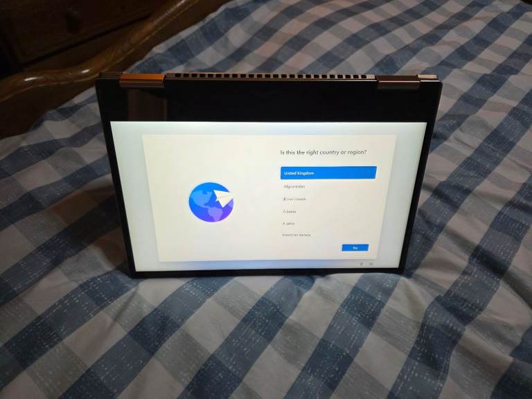 image for Lenovo Yoga 720 convertible laptop