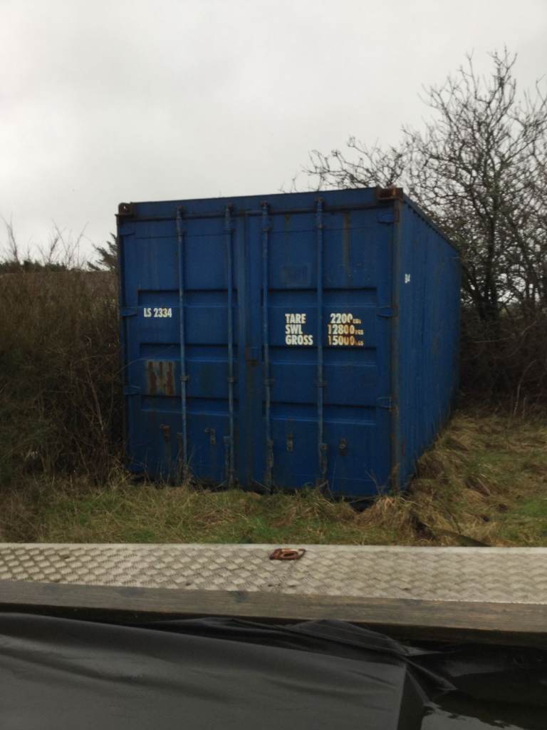 20 FEET SHIPPING CONTAINER 