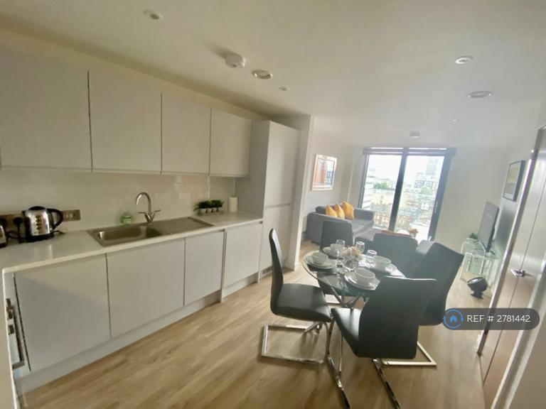 1 bedroom flat in Oxid House, Manchester, M1 (1 bed) (#2781442)