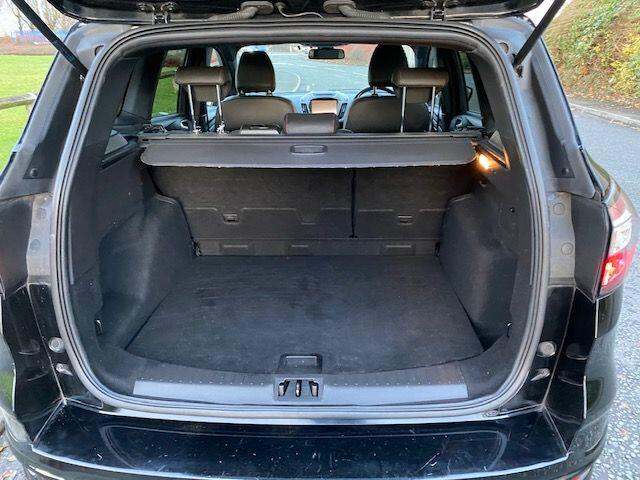 2019 Ford Kuga 1.5T EcoBoost ST-Line Euro 6 (s/s) 5dr HATCHBACK Petrol Manual