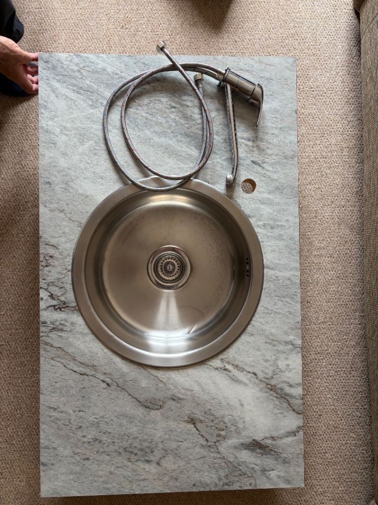Kitchen Sink with Mixer Tap and Worktop – As Good As New