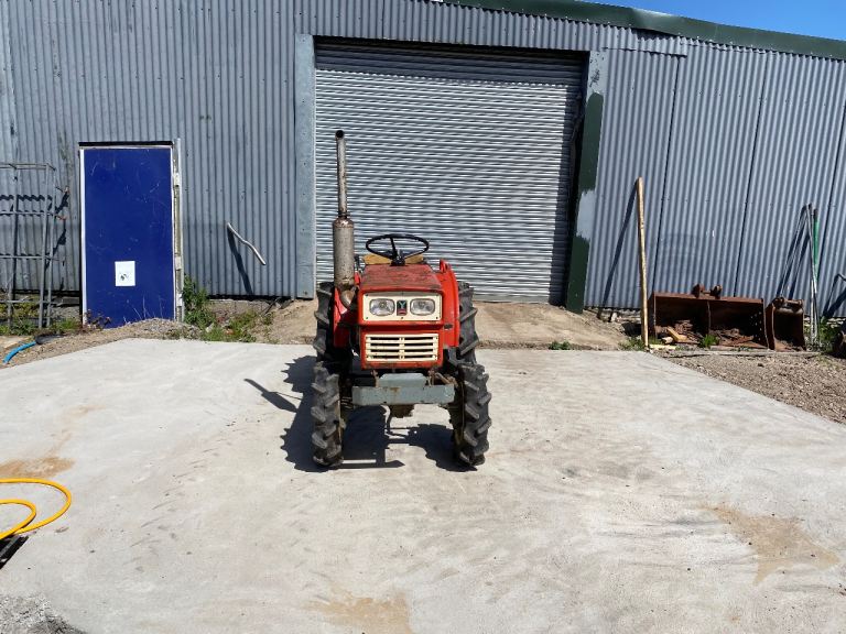 Yanmar YM1300d compact Tractor 