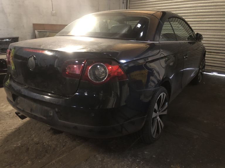 VOLKSWAGEN EOS 2008 BREAKING ALL PARTS AVAILABLE 