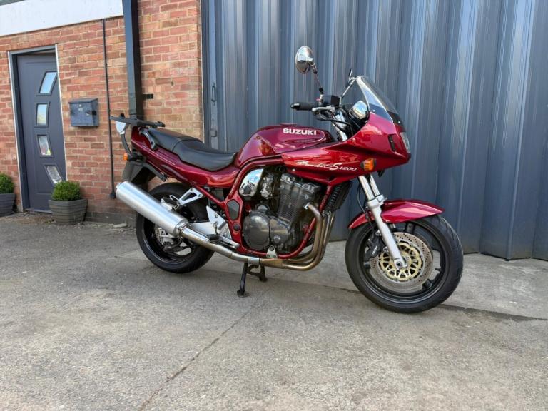 SUZUKI BANDIT 1200 Red Petrol 1999 - 13k - 2 Owners